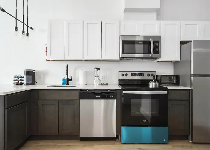 Luxury Apartments - Newark Int Airport - Evonify Stays